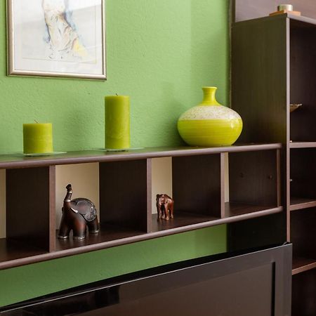 Edita - Apartment In Town Centre Макарска Екстериор снимка