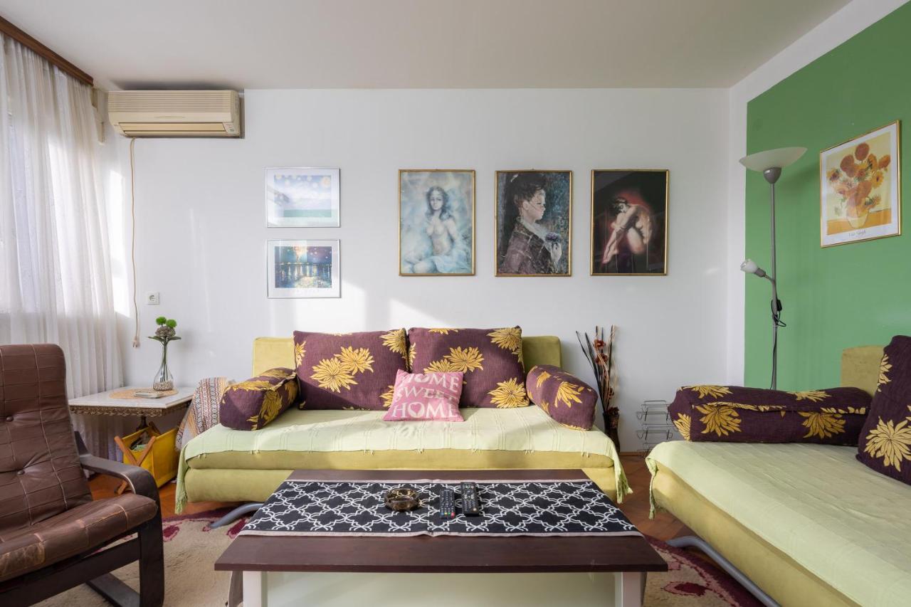 Edita - Apartment In Town Centre Макарска Екстериор снимка