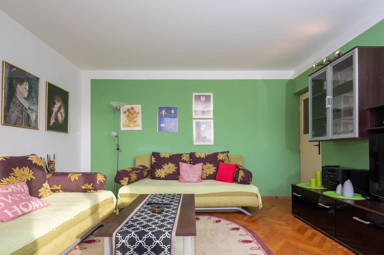 Edita - Apartment In Town Centre Макарска Екстериор снимка